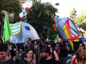 Jerusalem Pride in mitten der Sozialproteste im Sommer 2011. Foto: Marc Berthold